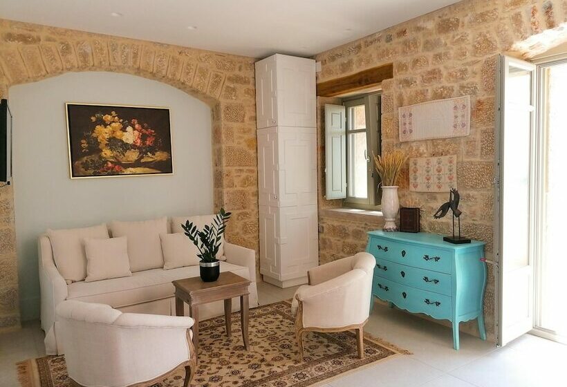 סוויטת ג'וניור נוף לים, Akrolithi Boutique