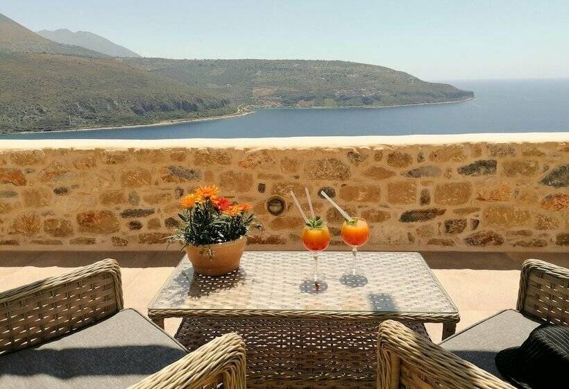 סוויטת ג'וניור נוף לים, Akrolithi Boutique