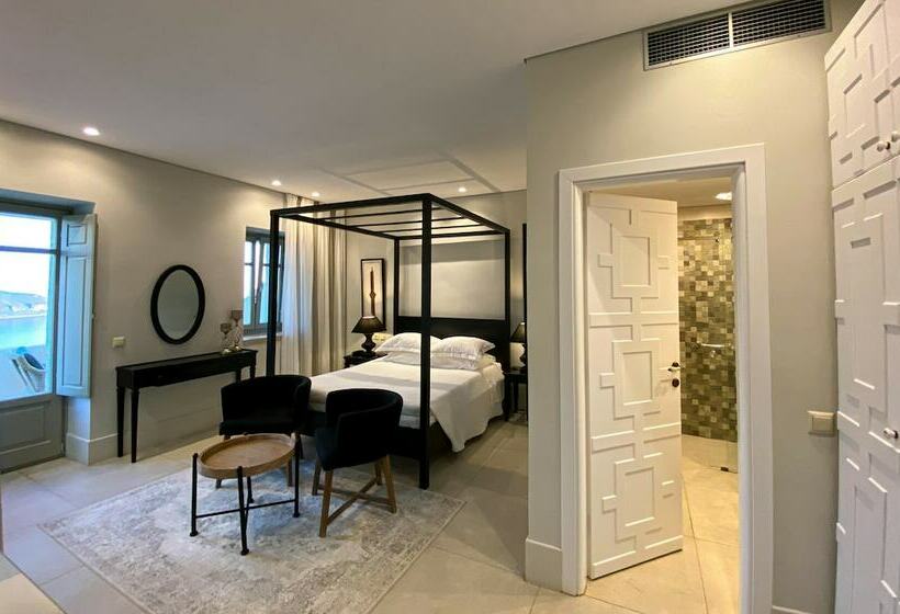 סוויטת ג'וניור נוף לים, Akrolithi Boutique