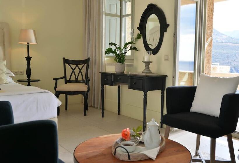 סוויטת ג'וניור נוף לים, Akrolithi Boutique