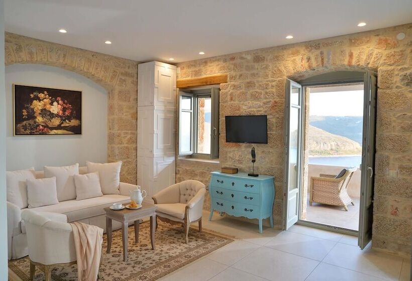 סוויטת ג'וניור נוף לים, Akrolithi Boutique