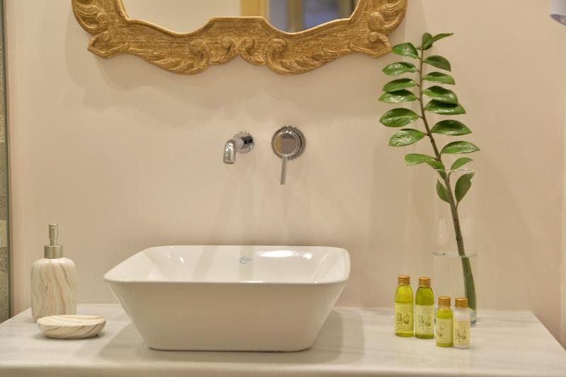 סוויטת ג'וניור נוף לים, Akrolithi Boutique