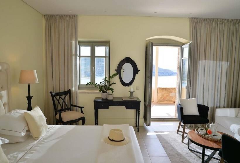 סוויטת ג'וניור נוף לים, Akrolithi Boutique