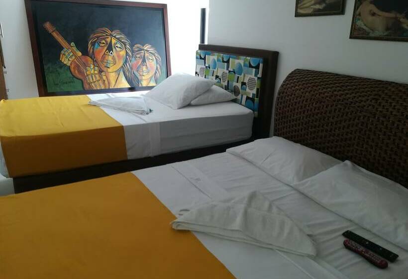 Семейный Номер, Casona De Los Pinto