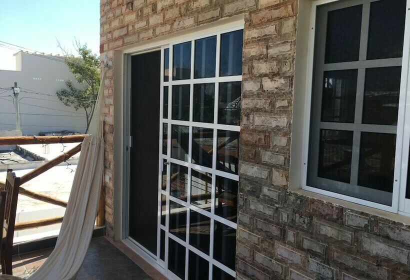 Családi Suite, Mi Viejo Chit