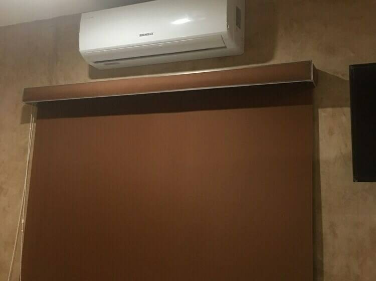 Családi Suite, Mi Viejo Chit