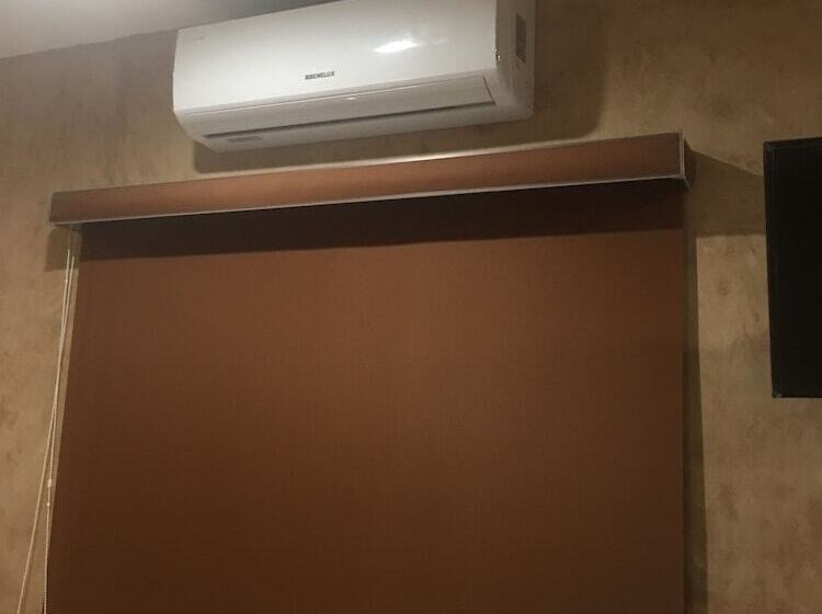 Suíte Familiar, Mi Viejo Chit