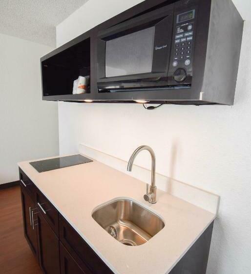 스탠다드 룸 킹사이즈 침대, Quality Inn & Suites Sulphur Springs