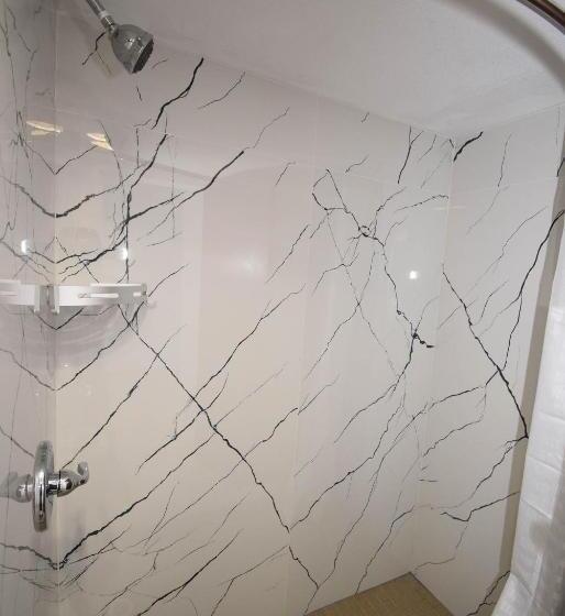 스탠다드 룸 킹사이즈 침대, Quality Inn & Suites Sulphur Springs