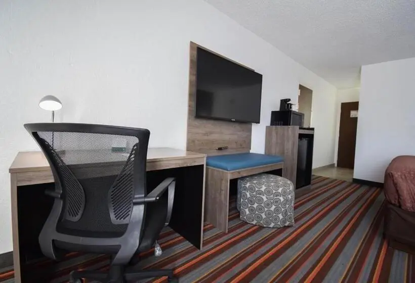 身障者適用キングサイズベッドルーム, Quality Inn & Suites Sulphur Springs