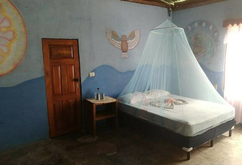 غرفة قياسية سرير مزدوج, Rosa's Lake Cabins