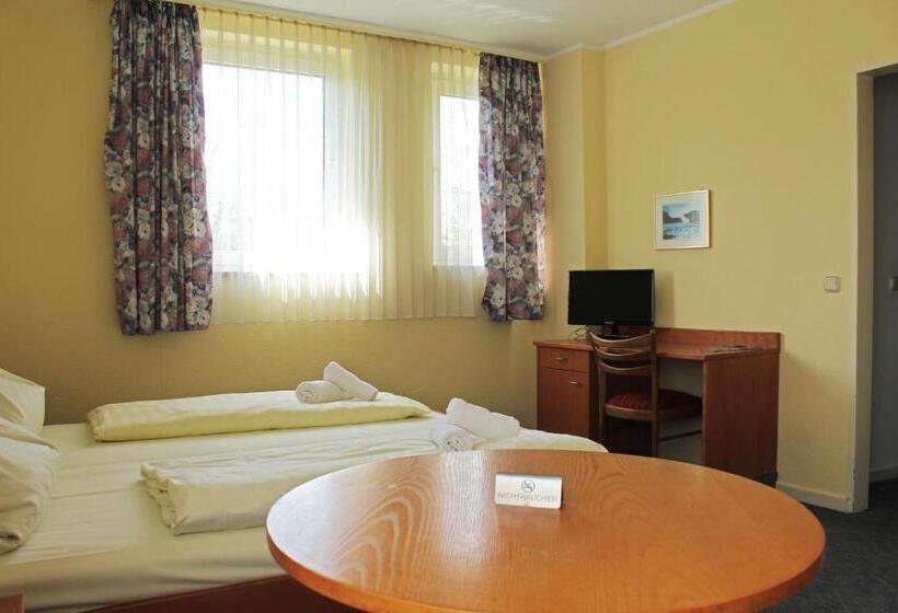 Номер Стандарт, Autobahn Hotel Pfungstadt Ost