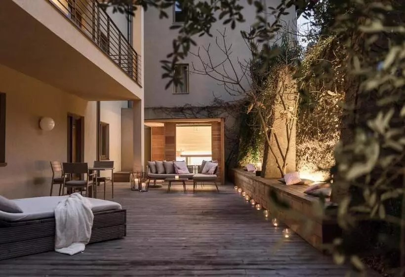 سوییت لوکس, Designhotel Gius La Residenza