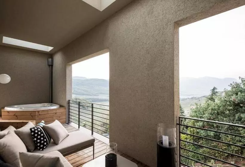 سوئیت با وان آب گرم, Designhotel Gius La Residenza