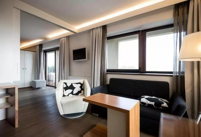 سوئیت با وان آب گرم, Designhotel Gius La Residenza