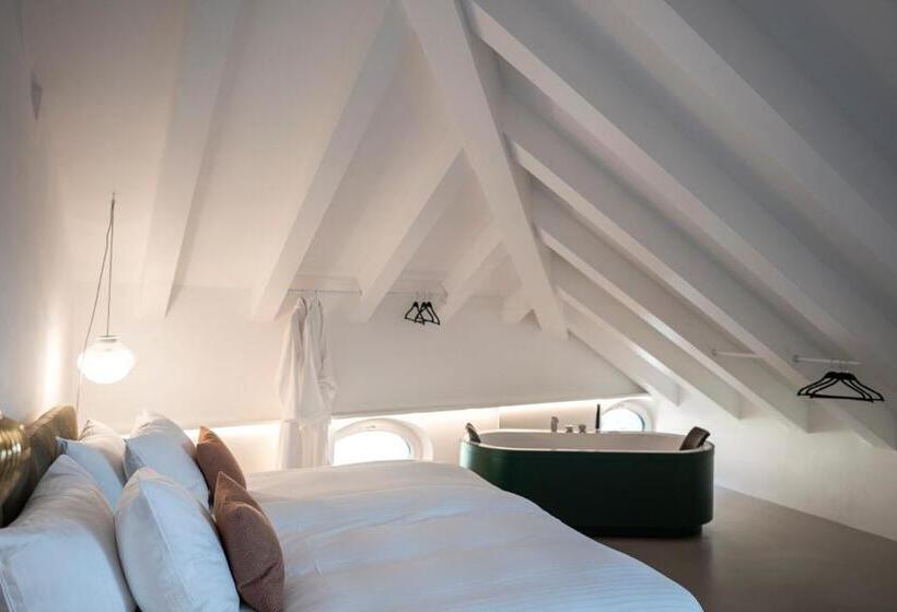 סוויטה עם מרפסת, Designhotel Gius La Residenza