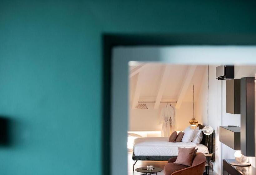 סוויטה עם מרפסת, Designhotel Gius La Residenza