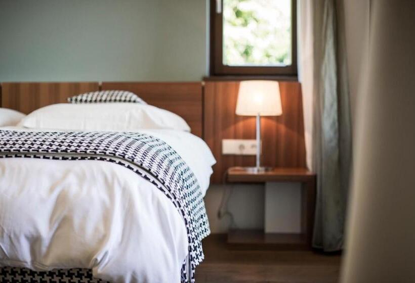 Suite with lake view, Designhotel Gius La Residenza