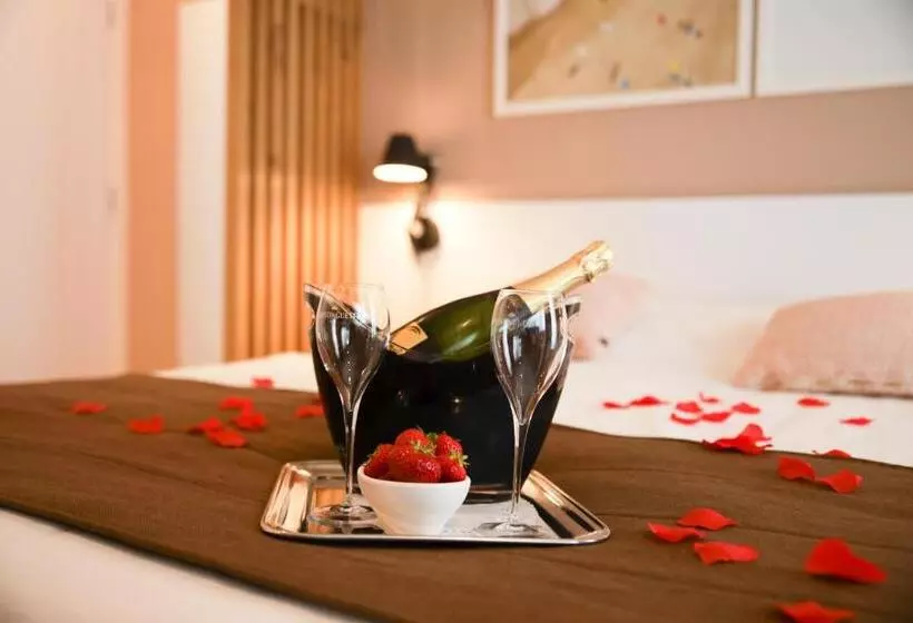 ジュニアスイート, Alfa Inn