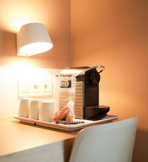 סוויטת ג'וניור, Alfa Inn