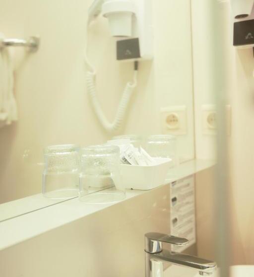 חדר סטנדרט, Alfa Inn