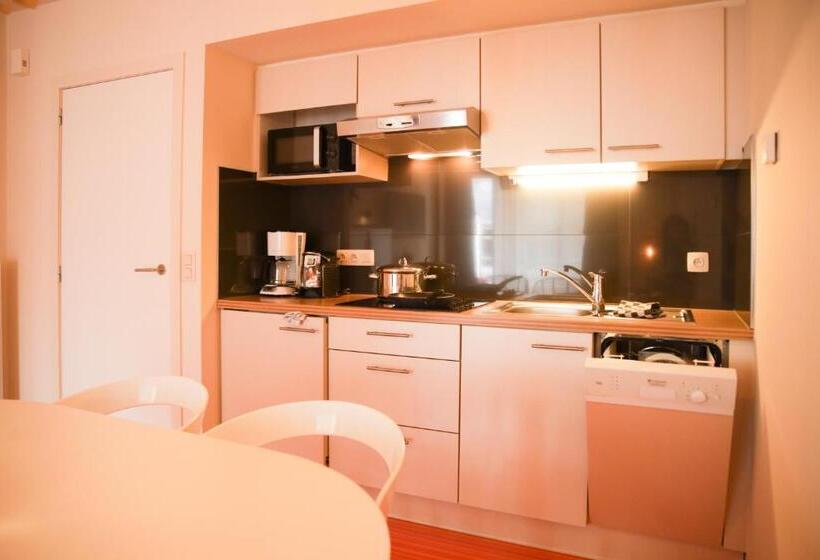 דירת חדר, Alfa Inn