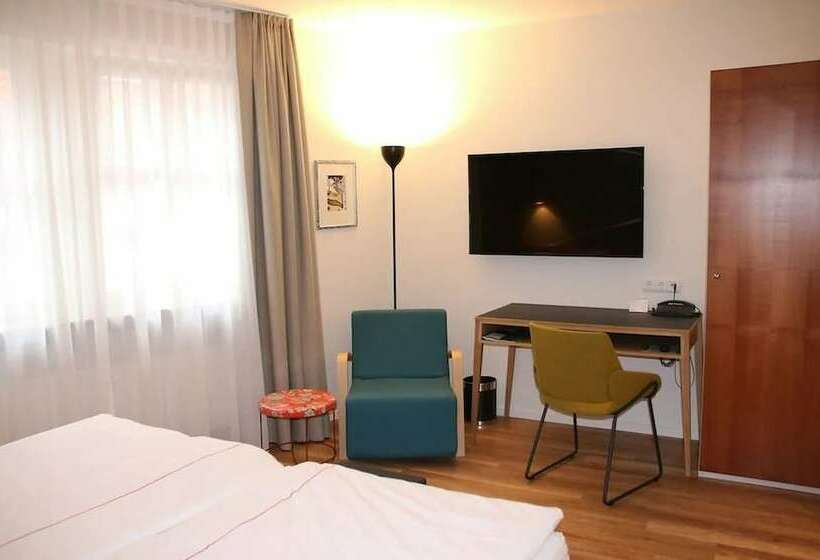 标准间, Am Torturm