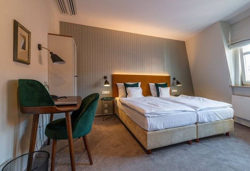 标准间, Am Torturm