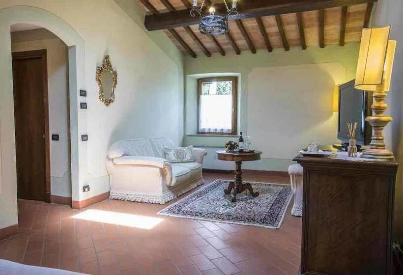 شقة غرفتين, Castel Pietraio