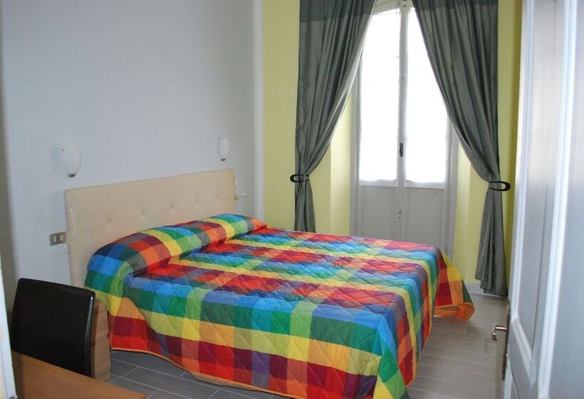 Standard Triple Room, Domodossola