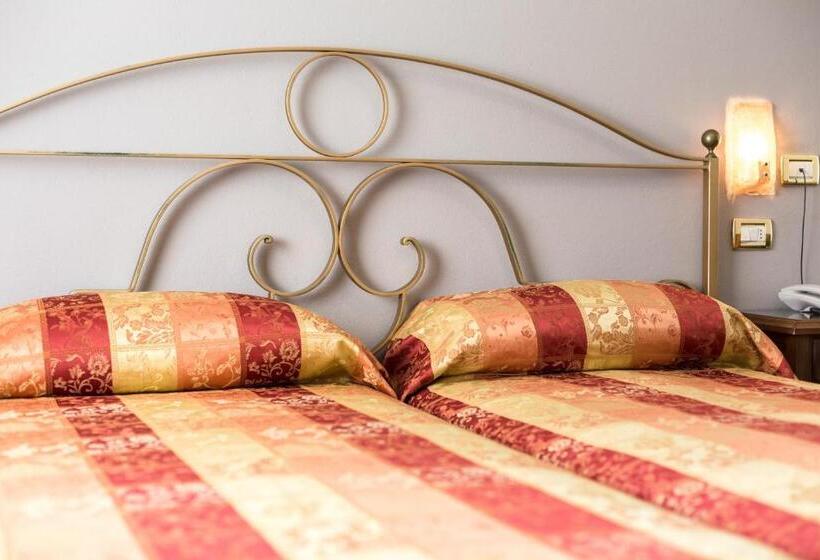 Классический Номер, Europa