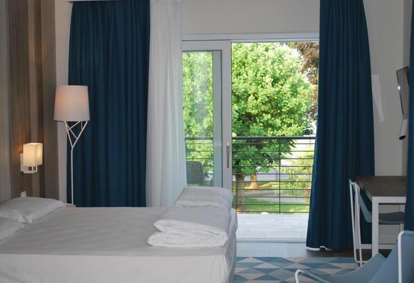 Полулюкс Повышенной Комфортности, Europa