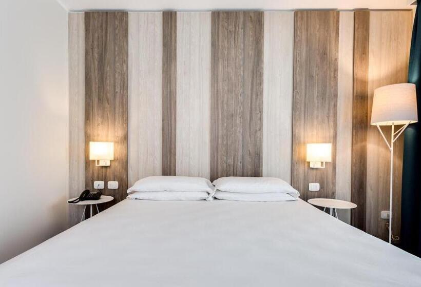 Полулюкс Повышенной Комфортности, Europa