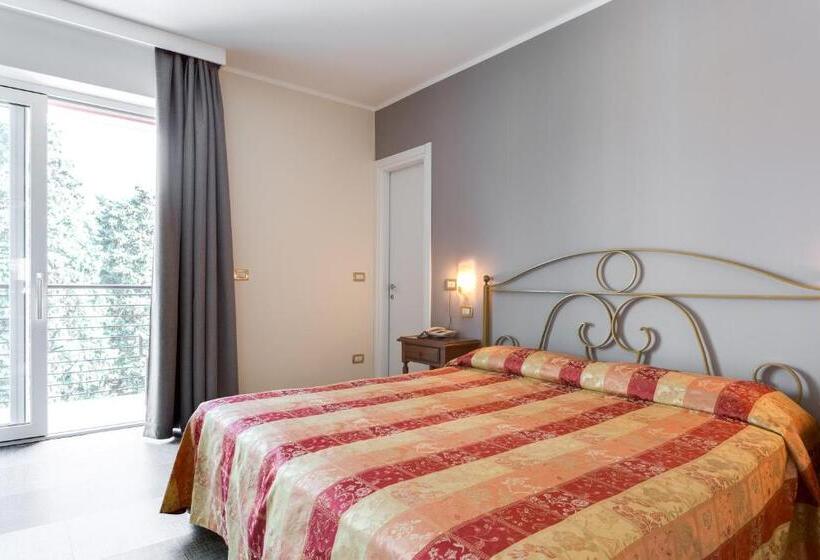 Номер Superior, Europa