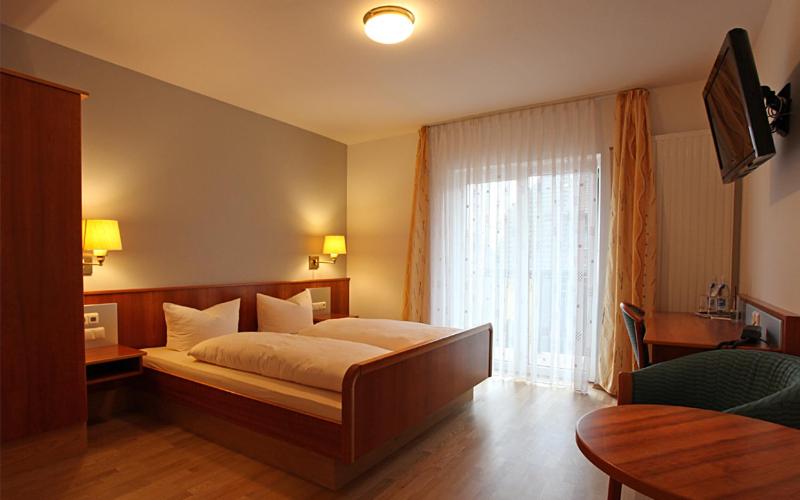 스탠다드 룸, Goldener Adler