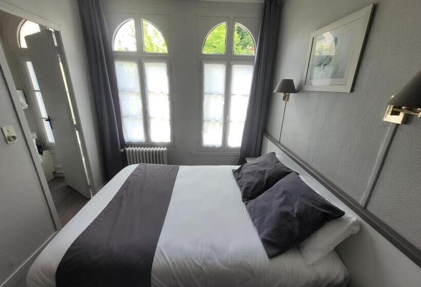Номер Superior, Hôtel Céline   Hôtel De La Gare