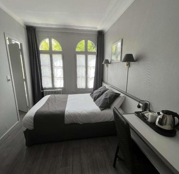 Номер Superior, Hôtel Céline   Hôtel De La Gare