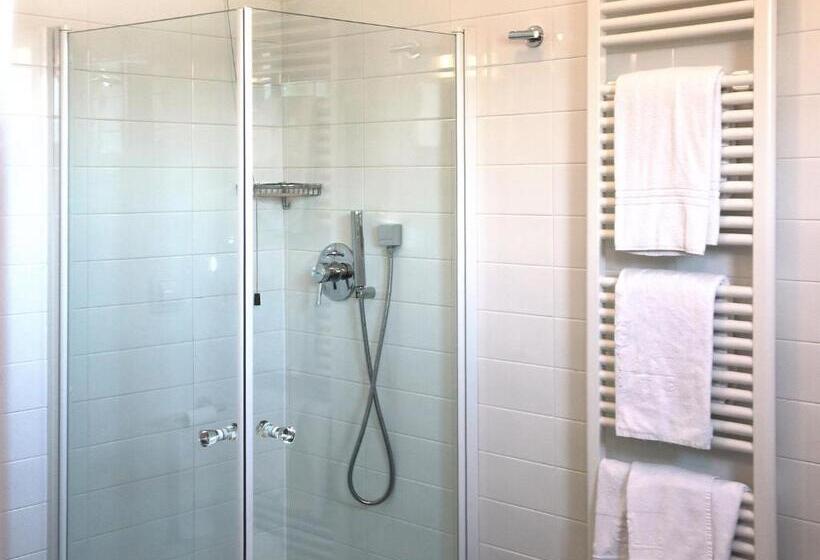 غرفة كومفورت, Lido