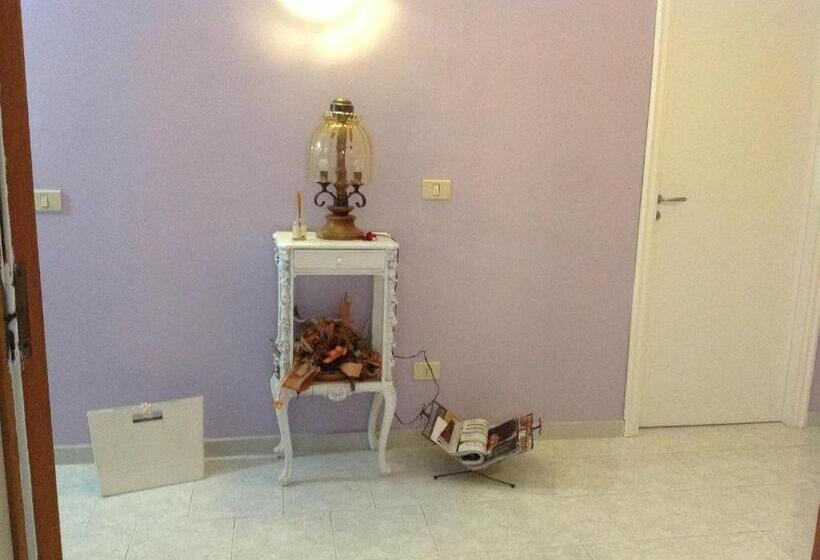 דירת שני חדרים, Hb Albergo Lamanna