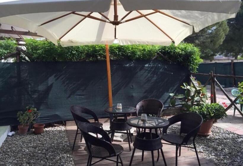 חדר דלוקס, Hb Albergo Lamanna