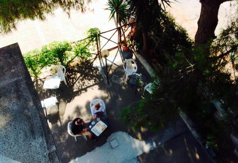 חדר דלוקס, Hb Albergo Lamanna