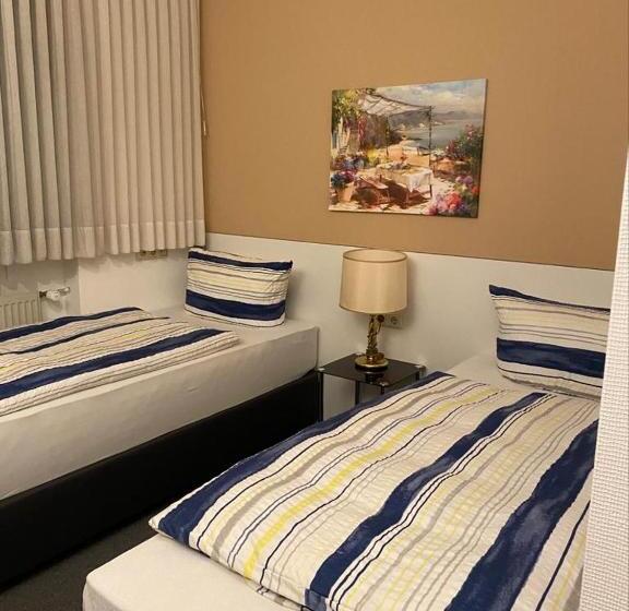 غرفة قياسية, Pension Weller