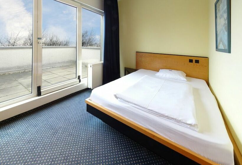 اتاق راحتی یک تخته, Plaza Suites Rüsselsheim