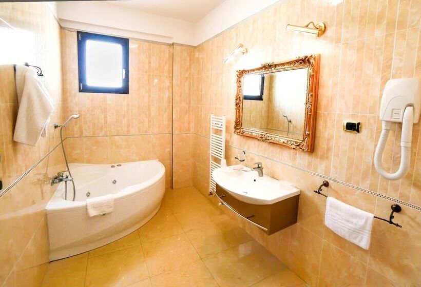 标准间带漩涡浴缸, Riva Del Sole