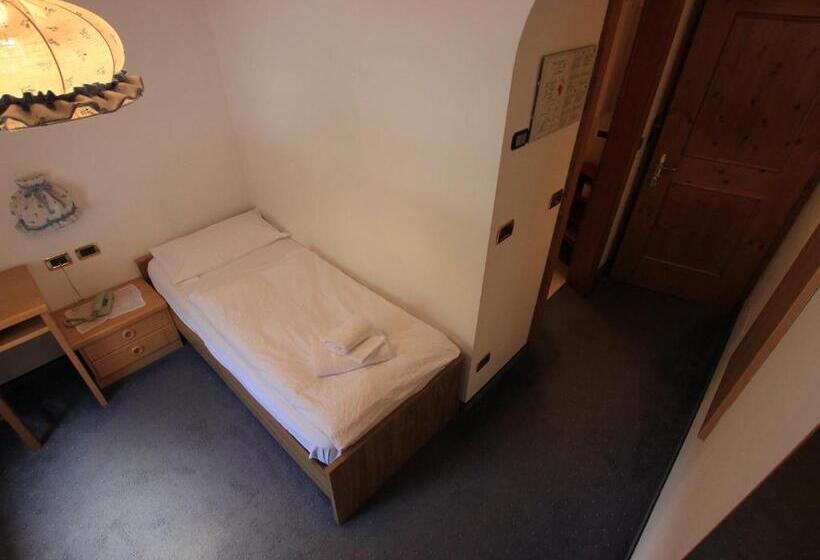 חדר סטנדרט יחיד, Rosalpina