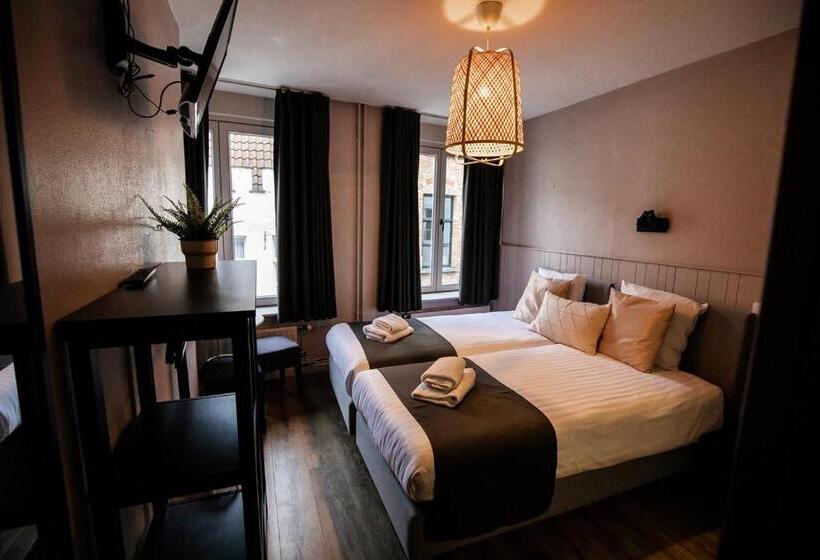 Номер Стандарт, Rose Red