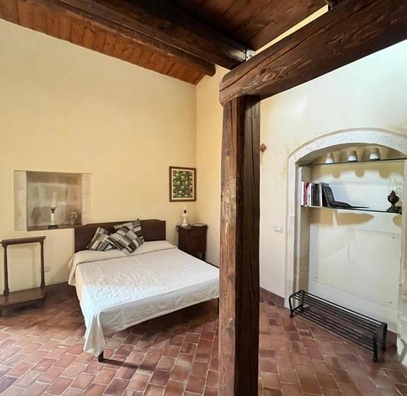 اتاق استاندارد چهار تخته, Tenuta Aguglia