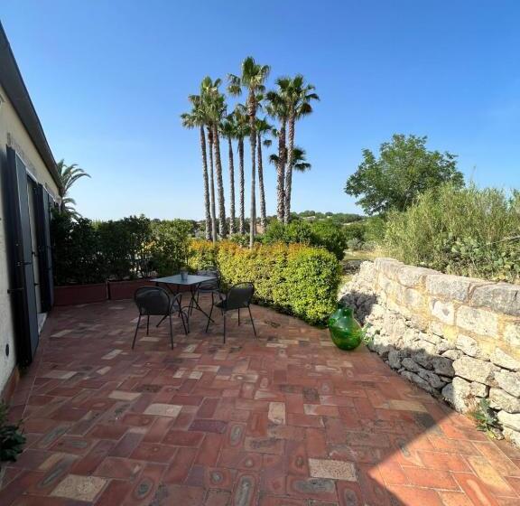 اتاق استاندارد, Tenuta Aguglia