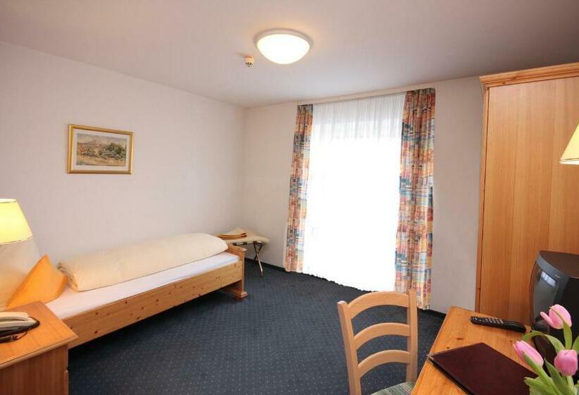 Номер Стандарт Индивидуальный, Trasen