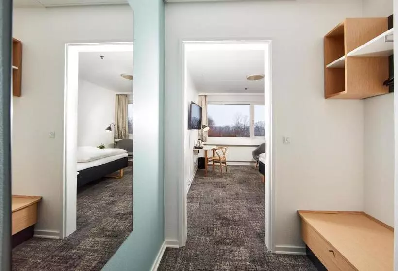 Standard Single Room, Trinity Hotel Og Konference